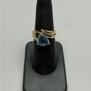 10k Gold Topaz Ring Size 7